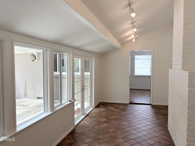 Detail Gallery Image 18 of 32 For 4811 Hill St, La Canada Flintridge,  CA 91011 - 3 Beds | 2 Baths