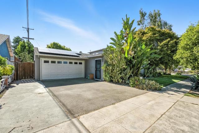 1830 Heatherdale Avenue, San Jose CA: https://media.crmls.org/mediaz/eeb01e19-ff3a-45f4-8f3e-225d9a477aa1.jpg