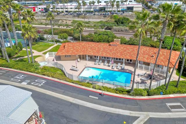 6496 Friendly Place, Carlsbad CA: https://media.crmls.org/mediaz/eeb11669-50a0-4440-be47-4c516ddb42b0.jpg