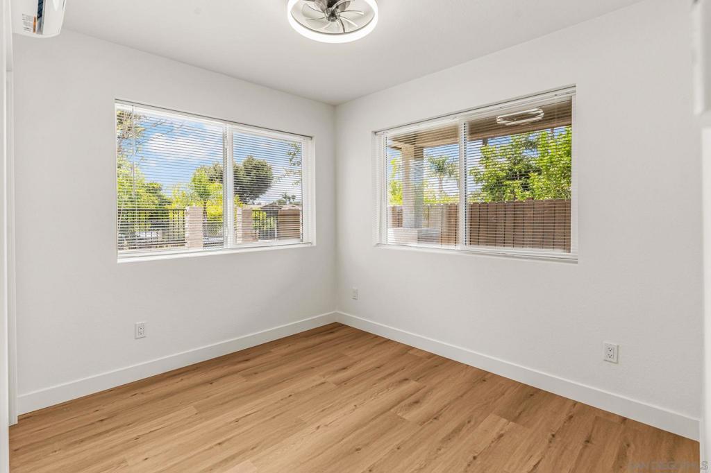 227 10th Ave - photo 18