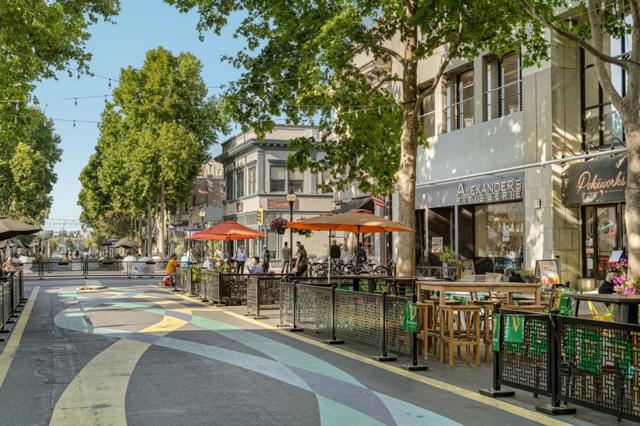 1721 California Street, Mountain View CA: https://media.crmls.org/mediaz/eeb38717-3a99-420b-8f7d-4025e4130a4c.jpg
