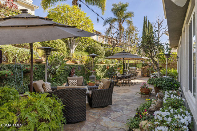 2787 Stonecutter Street, Thousand Oaks CA: https://media.crmls.org/mediaz/eeb394bb-b3b6-4320-b8b0-9f4b7d13f8be.jpg