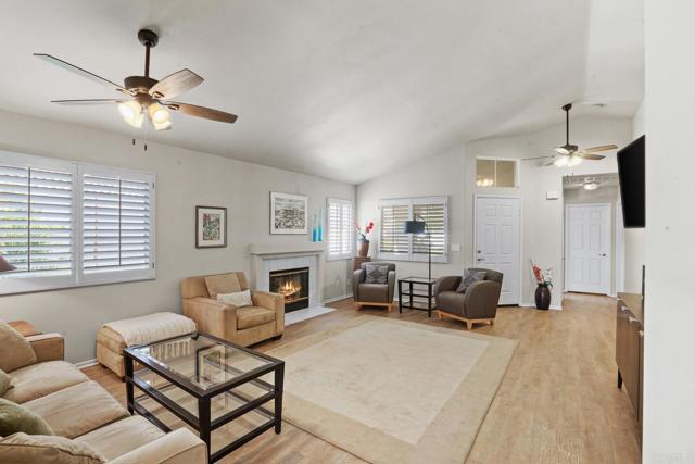 Image 6 of 43 For 23979 Via Astuto