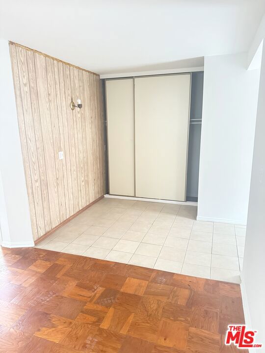 220 N Louise Street, Glendale CA: https://media.crmls.org/mediaz/eeb536fd-62f5-481b-bb07-a41cc6b9da56.jpg