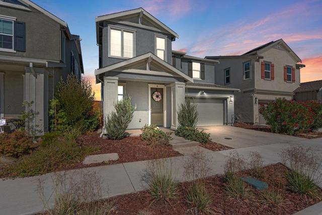 7221 Diamond Avenue, Tracy CA: https://media.crmls.org/mediaz/eeb55aff-da44-4495-90c0-e80a70871c3d.jpg