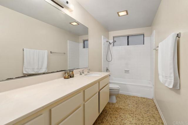 1516 Appian Way photo 25