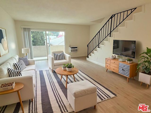 10840 Camarillo Street, North Hollywood CA: https://media.crmls.org/mediaz/eeb8359d-a44b-4387-9129-c6d9cd7a7d3f.jpg