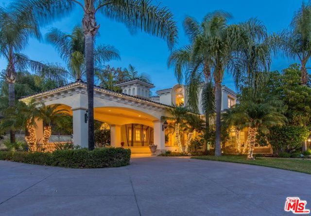 3855 BRUNSTON Court, Westlake Village CA: https://media.crmls.org/mediaz/eeb90a5a-912b-4072-a2ee-6bd7c6526745.jpg