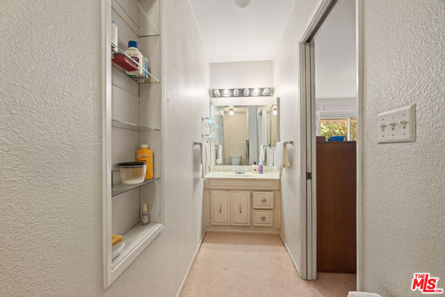 10582 Cheviot Drive, Los Angeles CA: https://media.crmls.org/mediaz/eeb91f50-cd69-4c7f-9c92-536f15d22295.jpg