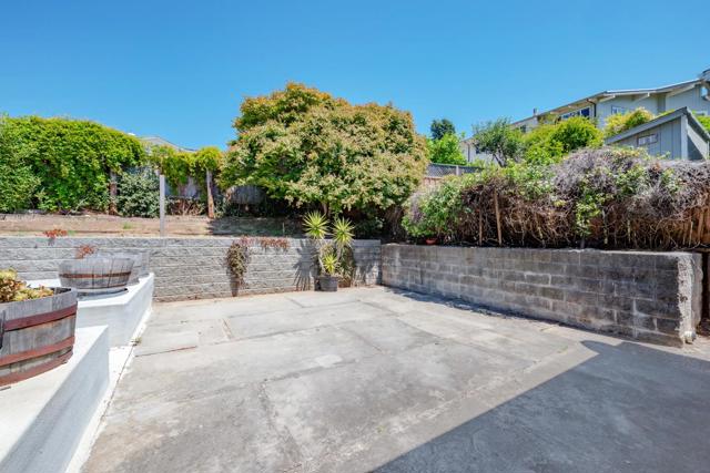 3177 W Ledyard Way, Aptos CA: https://media.crmls.org/mediaz/eeb9302a-b019-4bf9-9bb8-8e6e1b37e575.jpg