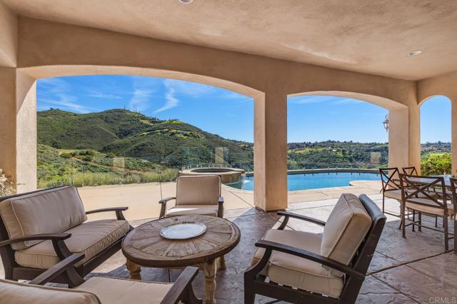 Detail Gallery Image 40 of 48 For 2247 Margarita Glen, Fallbrook,  CA 92028 - 3 Beds | 3/1 Baths