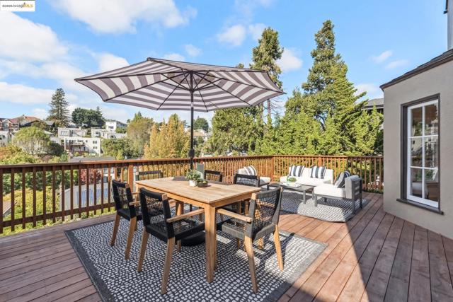 725 Carlston Ave, Oakland CA: https://media.crmls.org/mediaz/eeb9b6bc-a04b-4fd6-a793-f3703f856fda.jpg