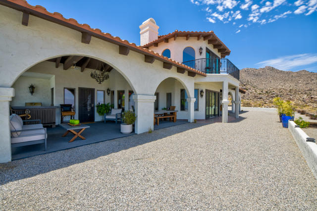 56375 Bighorn Drive, Mountain Center CA: https://media.crmls.org/mediaz/eeba4644-baf3-4396-b726-d71d620e7411.jpg