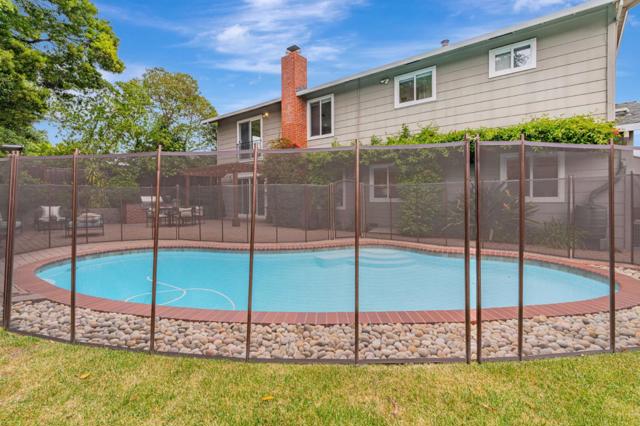 932 Pleasant Hill Road, Redwood City CA: https://media.crmls.org/mediaz/eeba7b21-19e3-47cf-be70-6cd1a911e61d.jpg