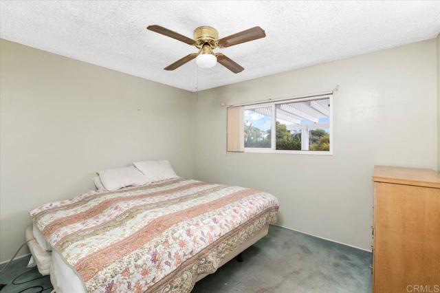 Detail Gallery Image 29 of 45 For 1569 Robyn Rd, Escondido,  CA 92025 - 4 Beds | 2/1 Baths