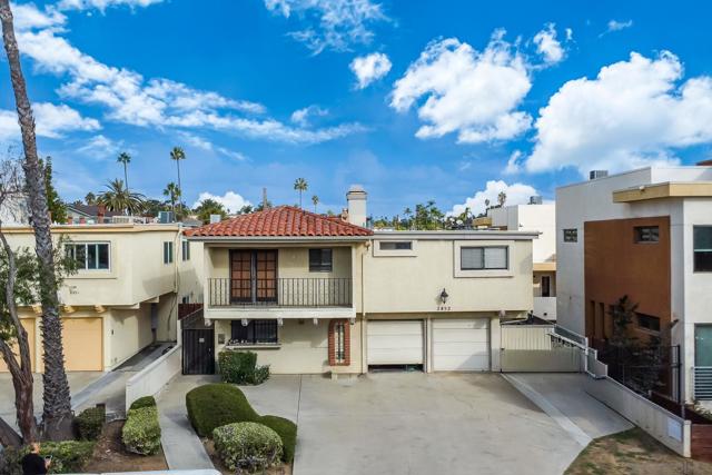 2852 C St, San Diego CA: https://media.crmls.org/mediaz/eebb1eec-cdac-4dcf-907e-390e9fc27003.jpg
