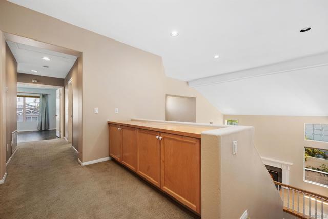 12722 Sandy Crest Ct, San Diego CA: https://media.crmls.org/mediaz/eebb4c0a-2ee1-44e2-8443-e3f0384723b0.jpg