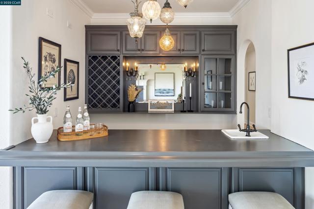 75 Donald Drive, Orinda CA: https://media.crmls.org/mediaz/eebb5c73-11bf-42fd-9507-247ffbbc8fdd.jpg