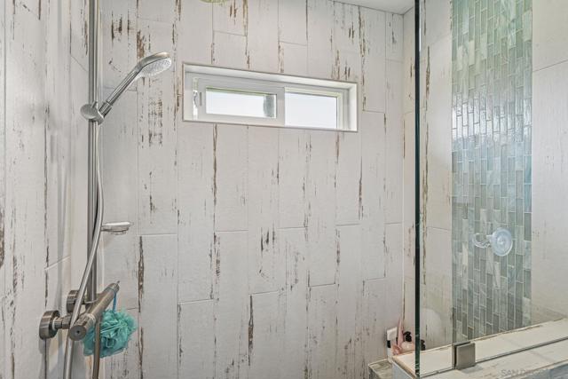 602 HOLLYRIDGE DRIVE, Encinitas CA: https://media.crmls.org/mediaz/eebc0b9a-4c13-404f-b54c-0f8bf53586a6.jpg