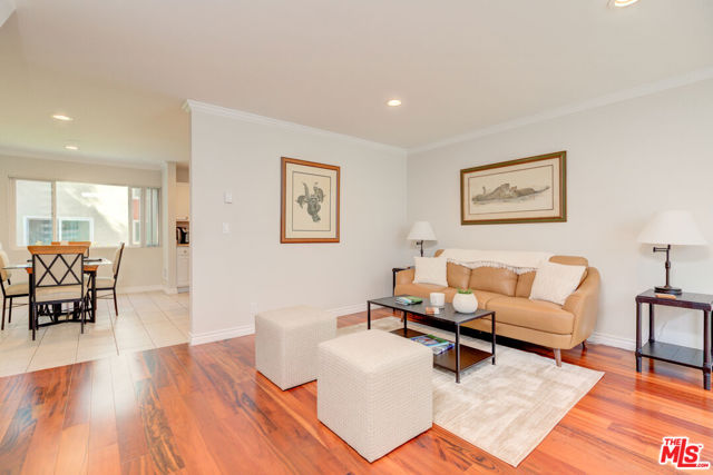 5815 DOVERWOOD Drive, 23 photo 4