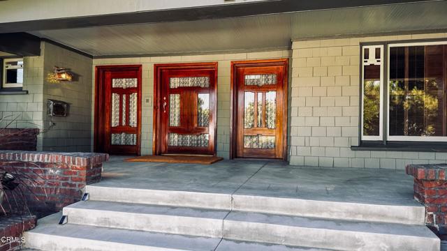 217 Oaklawn Avenue, South Pasadena CA: https://media.crmls.org/mediaz/eebf4c87-bc46-437e-81cb-de31d22a3210.jpg