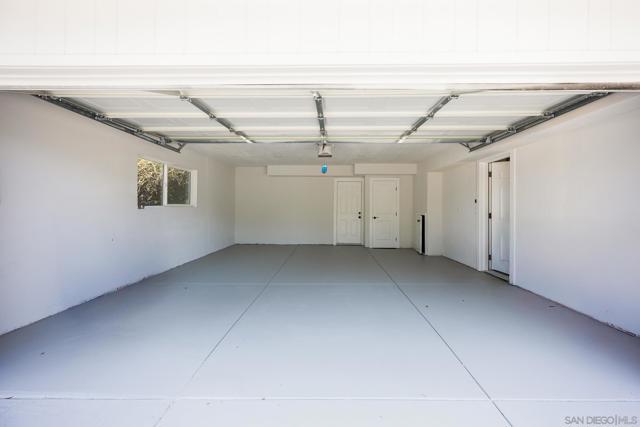 MLS #250031676SD image #32