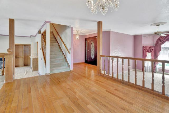 270 Rio Vista Drive, King City CA: https://media.crmls.org/mediaz/eebfc1ca-bd0d-4b5a-8073-0bb7cc6f1e49.jpg