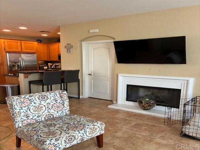 Detail Gallery Image 4 of 20 For 2170 Bobcat Ct #123,  Chula Vista,  CA 91915 - 2 Beds | 2/1 Baths