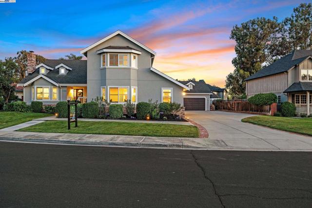 1153 Sherry Way, Livermore CA: https://media.crmls.org/mediaz/eec17bee-85ed-4aa7-a5de-4699e2637b77.jpg
