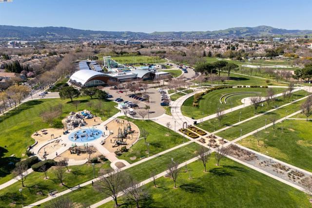4667 Myrtle Dr, Dublin CA: https://media.crmls.org/mediaz/eec1dcde-f833-40d2-9509-317622c3a1e1.jpg