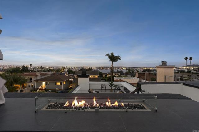 936 Armada, San Diego CA: https://media.crmls.org/mediaz/eec6d2c5-dd67-4df7-817a-dcffea95ce8c.jpg