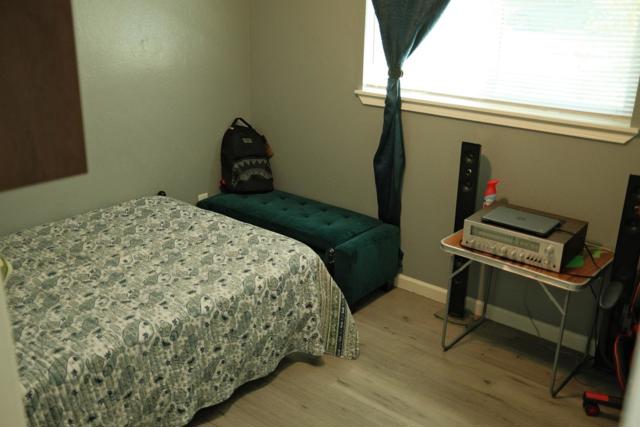 101 Maple Street, Modesto CA: https://media.crmls.org/mediaz/eec6f2f5-e444-47de-937e-77bb551a65b8.jpg