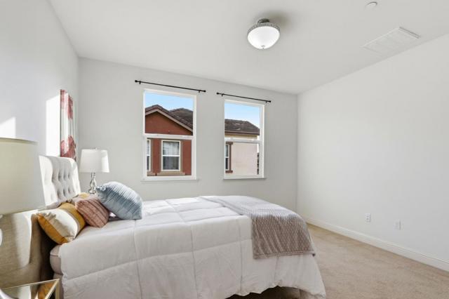 1550 Bleecker Street, Milpitas CA: https://media.crmls.org/mediaz/eec7b5aa-8abe-4de4-a5ef-52aae00b0520.jpg