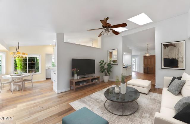 6861 Aviano Drive, Camarillo CA: https://media.crmls.org/mediaz/eec81a65-bf2b-4e6b-a29d-d96de8d04616.jpg