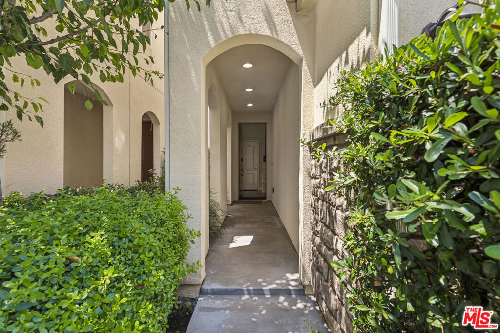 Eec98553 2cc5 47cc A86f 380de4de716d