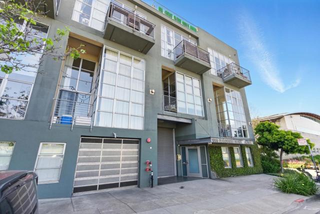1000 Pennsylvania Avenue, San Francisco CA: https://media.crmls.org/mediaz/eeca4782-8458-4ca2-93d3-446099bd49a6.jpg