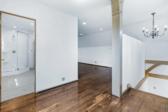 8 Los Laureles Avenue, Salinas CA: https://media.crmls.org/mediaz/eecabbf1-da05-47fc-9b09-7de070607d0a.jpg