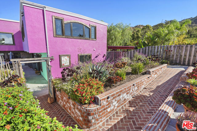 Drew Fenton | 231 Loma Metisse Road Malibu CA | MLS: 7475420
