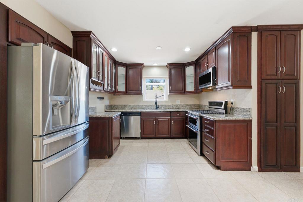 1448 Esperanza Way - photo 10