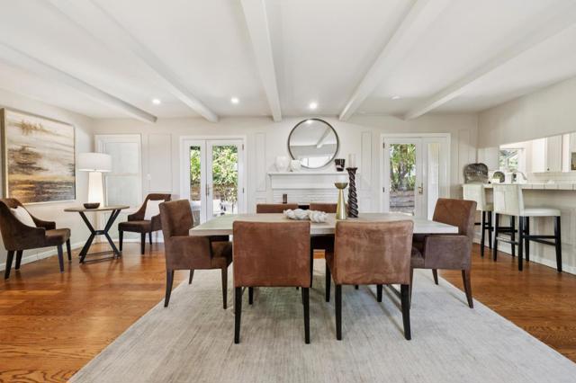 10605 Berkshire Drive, Los Altos Hills CA: https://media.crmls.org/mediaz/eecda91f-31d8-4e3e-b96f-6768ebd5e649.jpg