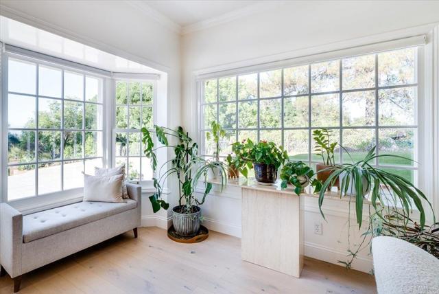 Detail Gallery Image 12 of 67 For 1015 Vereda Callada, Escondido,  CA 92029 - 4 Beds | 2/1 Baths