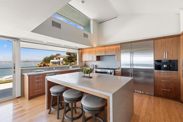 420 Seaview Drive, Aptos CA: https://media.crmls.org/mediaz/eeced09b-6719-4d3e-ae83-66cf9912a549.jpg