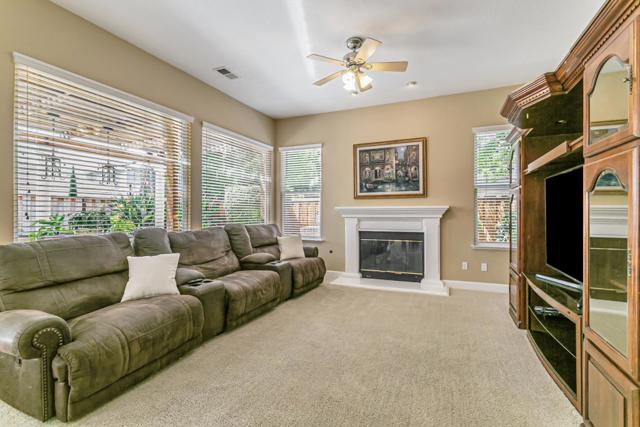18345 Serra Avenida, Morgan Hill CA: https://media.crmls.org/mediaz/eecf7a0f-57e3-412e-8709-e2a2f4281494.jpg