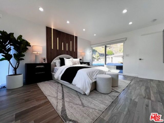 3001 Cloudcrest Road, La Crescenta CA: https://media.crmls.org/mediaz/eed04554-364f-48bc-9550-14fb63202d3b.jpg