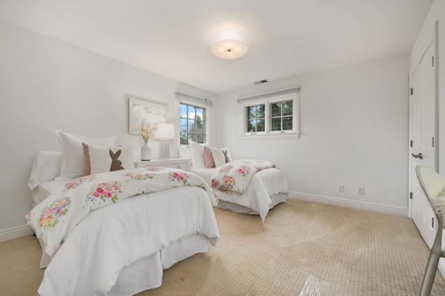 Image 22 of 46 For 1405 Hopkins Avenue