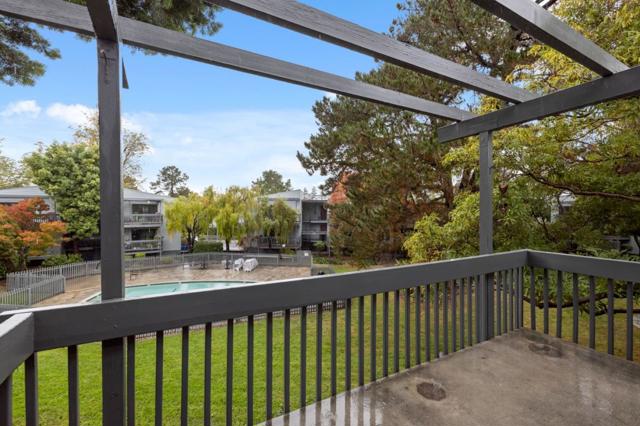 4289 George Avenue, San Mateo CA: https://media.crmls.org/mediaz/eed202d6-428a-44f0-b68d-d3207c1132c0.jpg