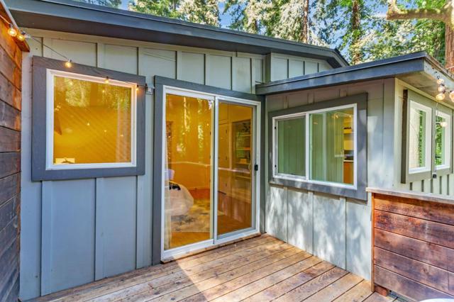 160 Woodland Drive, Ben Lomond CA: https://media.crmls.org/mediaz/eed227a2-4329-45a2-a9c5-c78adc671bba.jpg