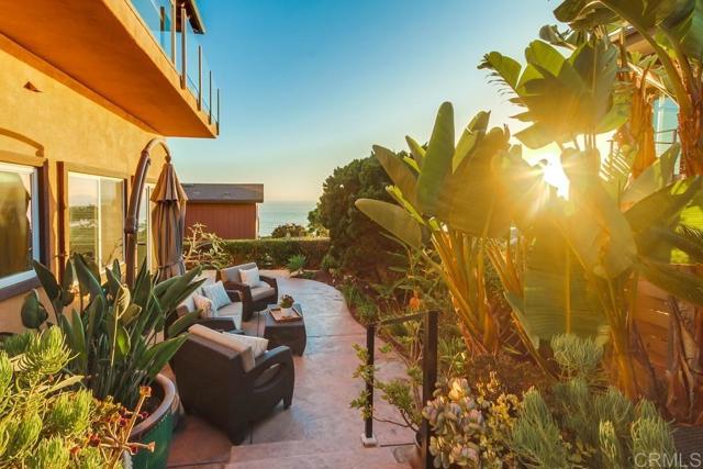 1371 San Elijo Avenue, Cardiff by the Sea CA: https://media.crmls.org/mediaz/eed2c7c6-fa45-47c9-8b88-d7d0b8e7c62b.jpg