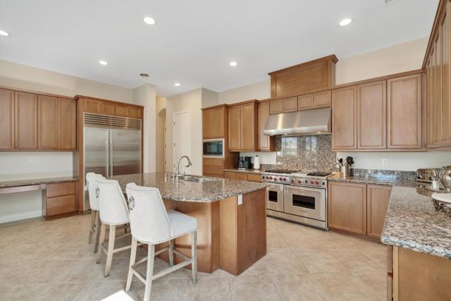 Image 20 of 42 For 81195 Muirfield Vlg.