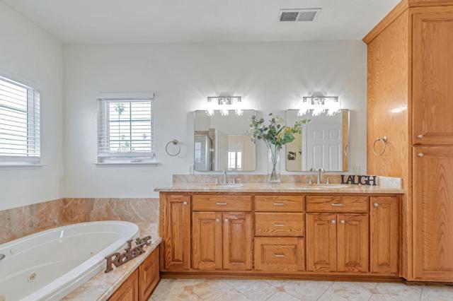 5140 Trade Wind Lane, Fremont CA: https://media.crmls.org/mediaz/eed3a028-4930-4639-9210-c9194cfe9294.jpg